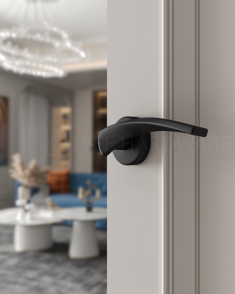 SOLISTICE Door Handle